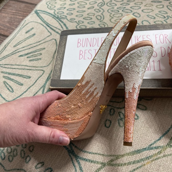 Prada size 38 shoes 👑👑 - Picture 3 of 8